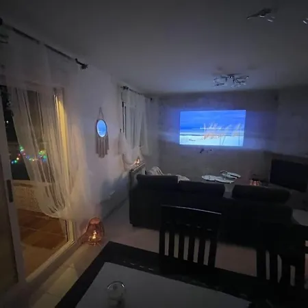 Maison Mitoyenne A 2 Mn De La Muchavista Hébergement de vacances *