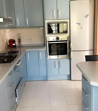 Maison Mitoyenne A 2 Mn De La Muchavista